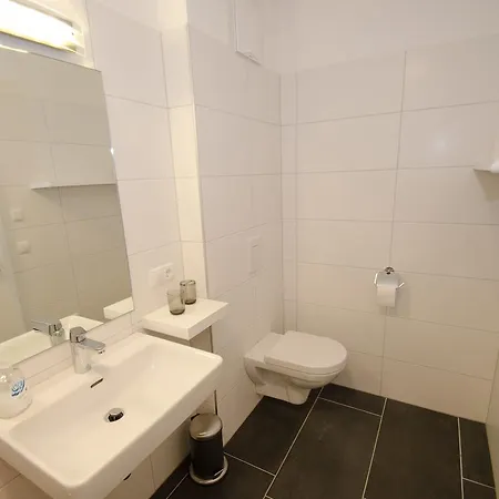 Finest Kitzblick Golf By In One Apartment